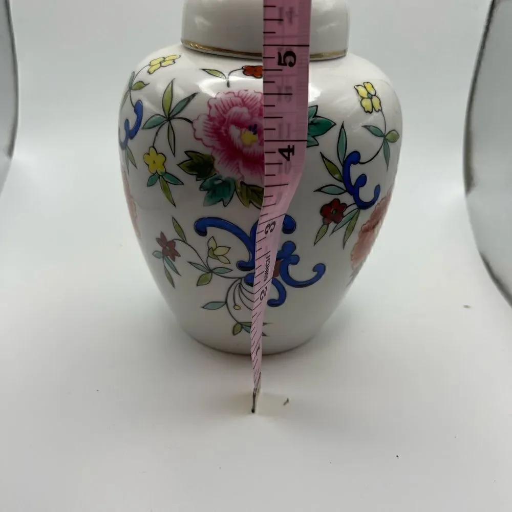 Andrea by Sadek vintage ginger jar floral